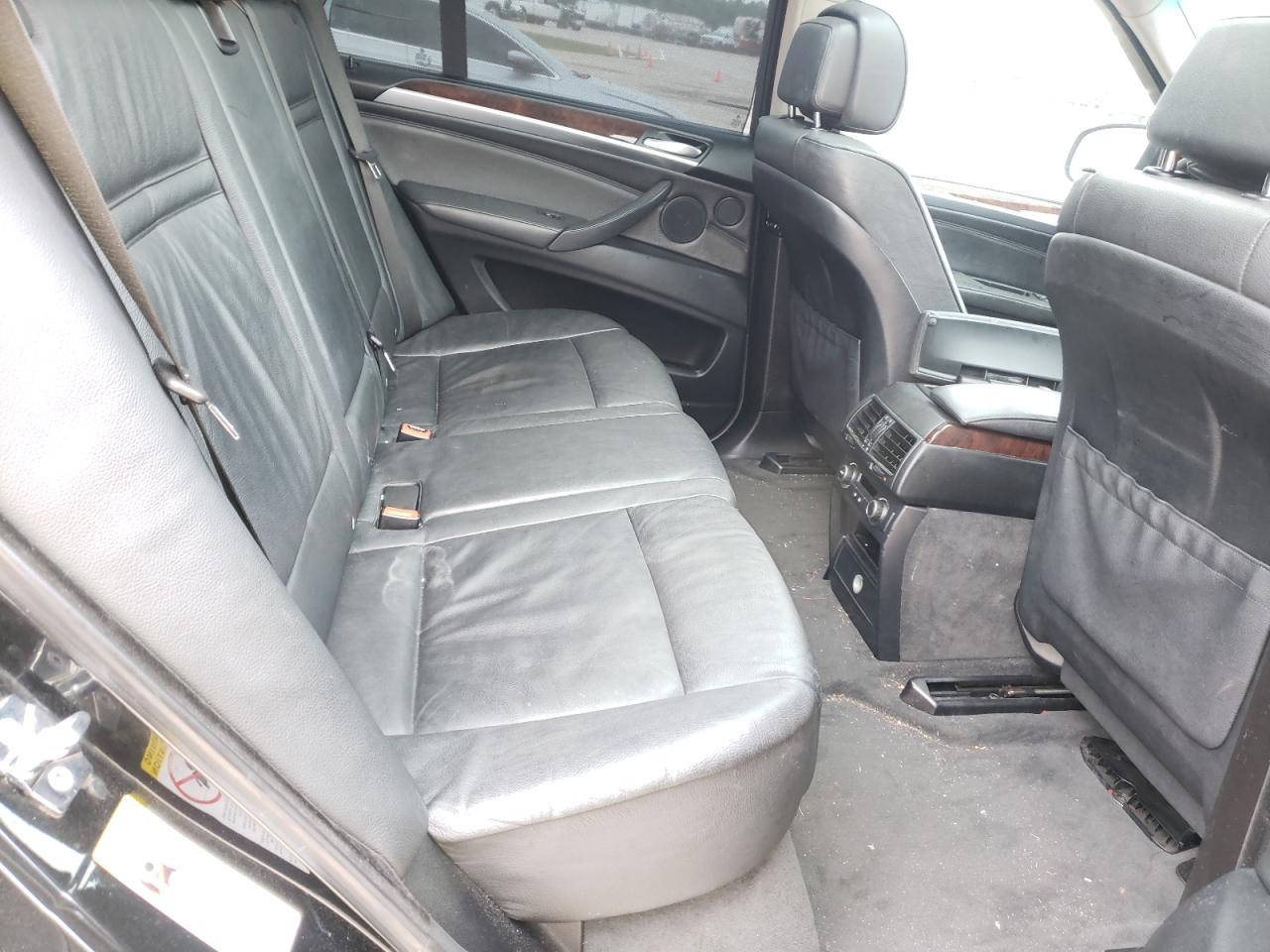 Photo 6 from auction – 2008 BMW X5 3.0I with VIN 5UXFE43538L006779