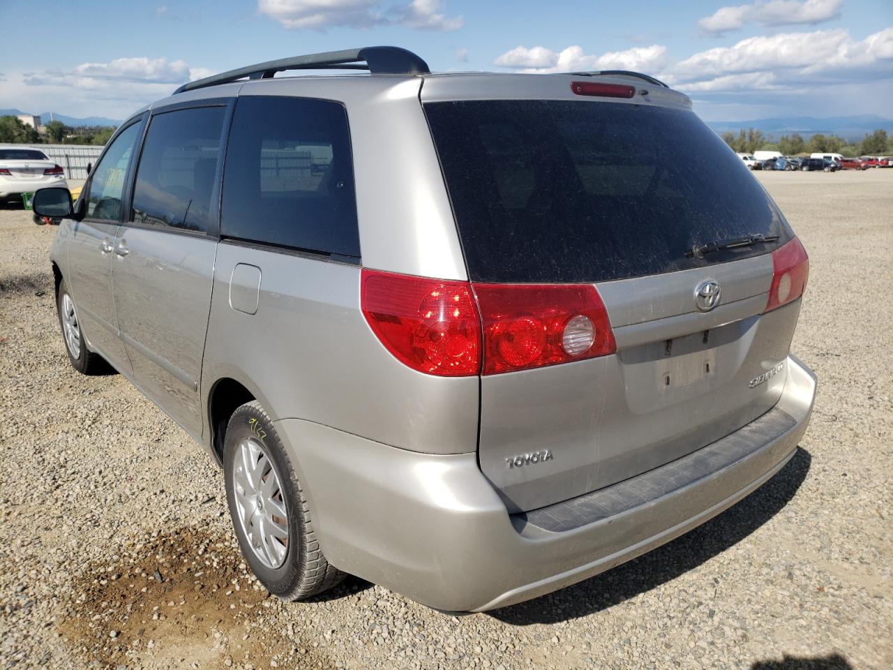 Photo 3 from auction – 2006 TOYOTA SIENNA CE with VIN 5TDZA23C26S550019