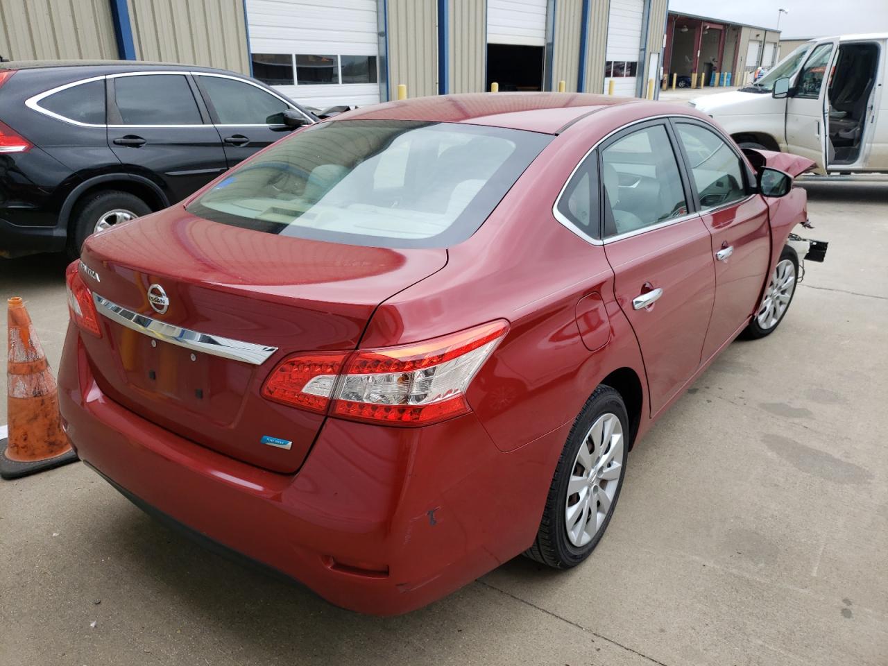Photo 4 from auction – 2014 NISSAN SENTRA S with VIN 3N1AB7AP2EL654840