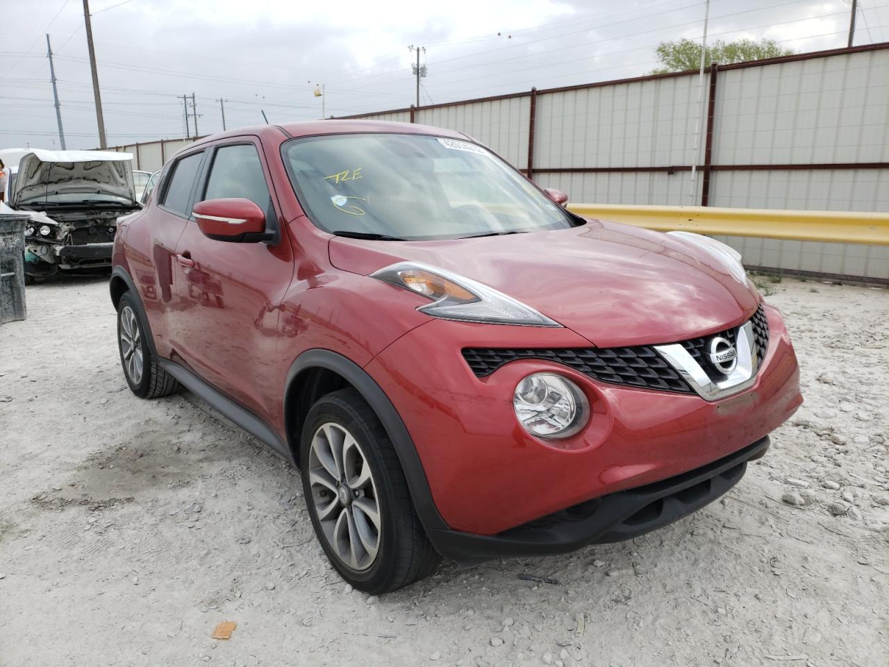 NISSAN JUKE S 2017 with VIN JN8AF5MR2HT704045 - Photo from auction