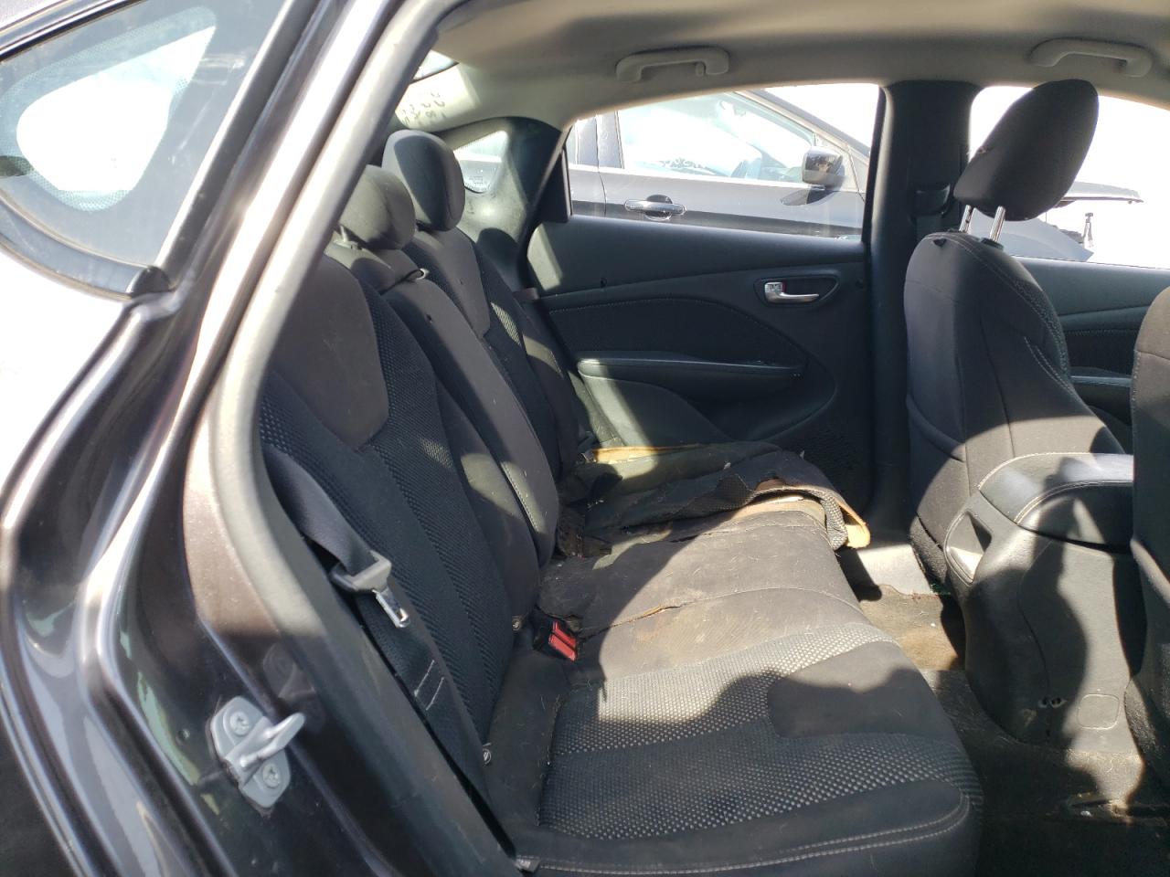 Photo 6 from auction – 2015 DODGE DART SXT with VIN 1C3CDFBB3FD159393