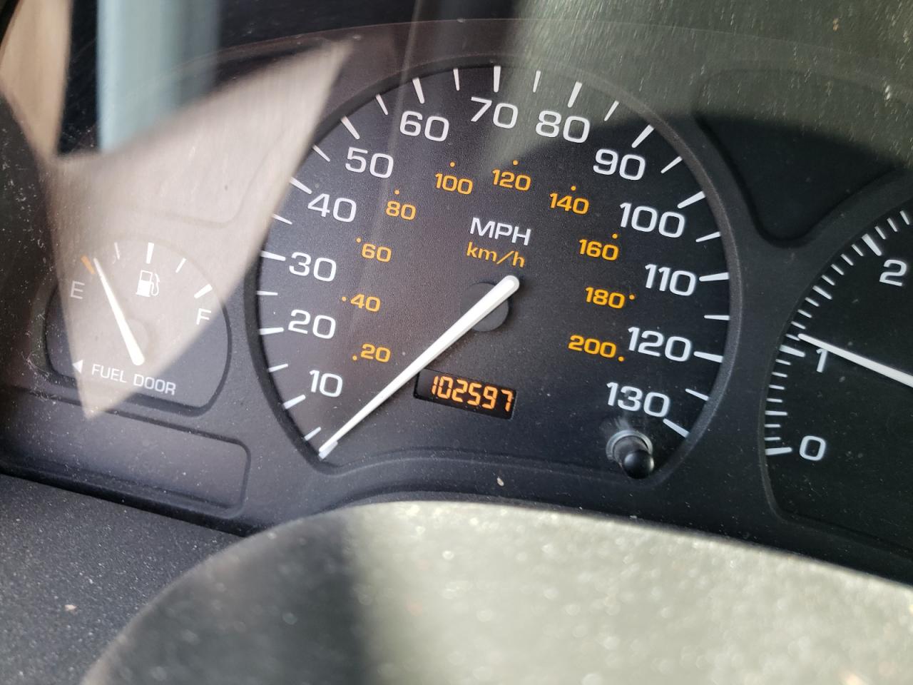 Photo 8 from auction – 2002 SATURN SL2 with VIN 1G8ZK54752Z123159