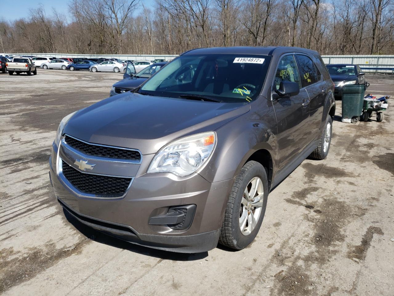 Photo 2 from auction – 2010 CHEVROLET EQUINOX LS with VIN 2CNFLCEW0A6301047