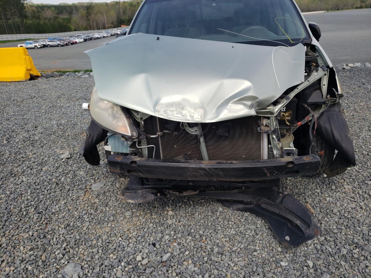 Photo 9 from auction – 2007 TOYOTA SIENNA CE with VIN 5TDZK23C57S049513