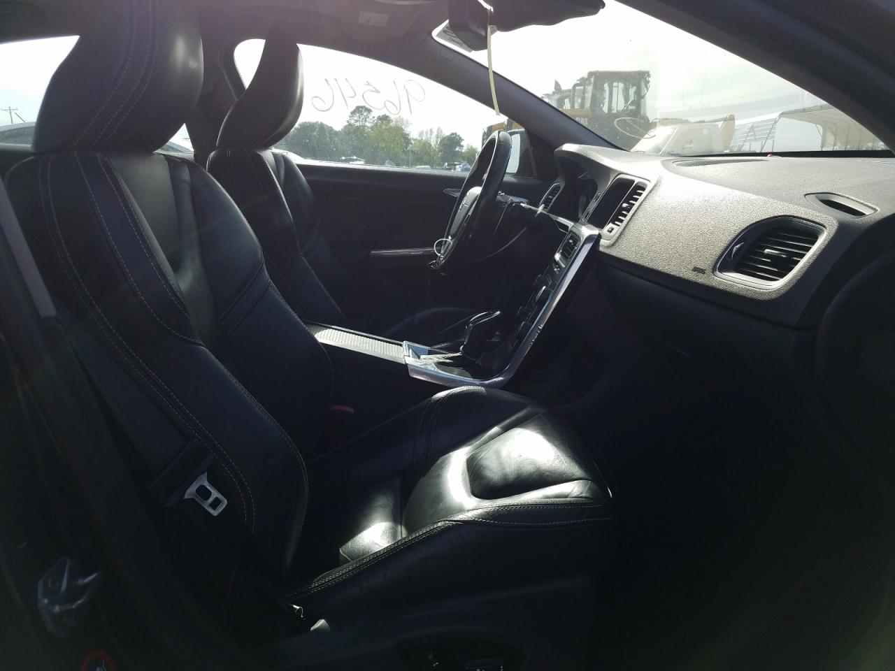 Photo 5 from auction – 2014 VOLVO S60 T6 with VIN YV1902FH9E2278224