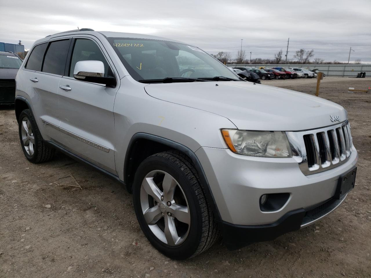 JEEP GRAND CHER 2011 with VIN 1J4RR5GGXBC713786 - Photo from auction