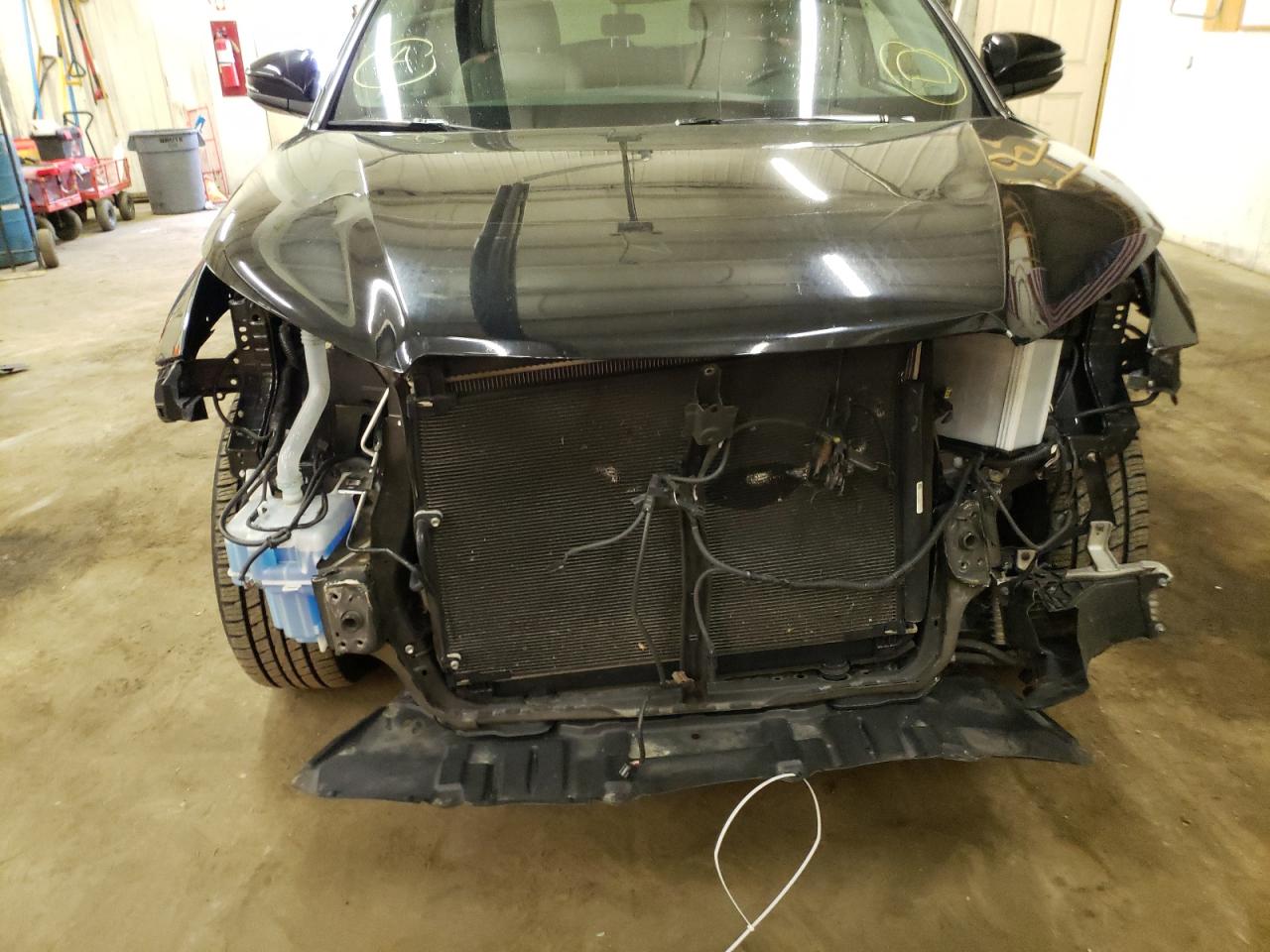Photo 9 from auction – 2017 TOYOTA HIGHLANDER with VIN 5TDJZRFH2HS461172
