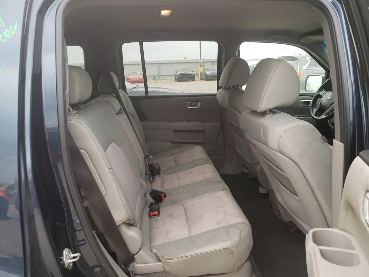 Photo 6 from auction – 2011 HONDA PILOT EX with VIN 5FNYF4H48BB067482
