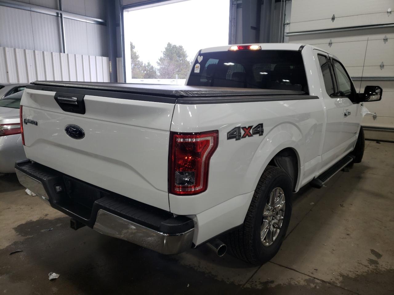Photo 4 from auction – 2015 FORD F150 SUPER with VIN 1FTEX1EP5FFB83155