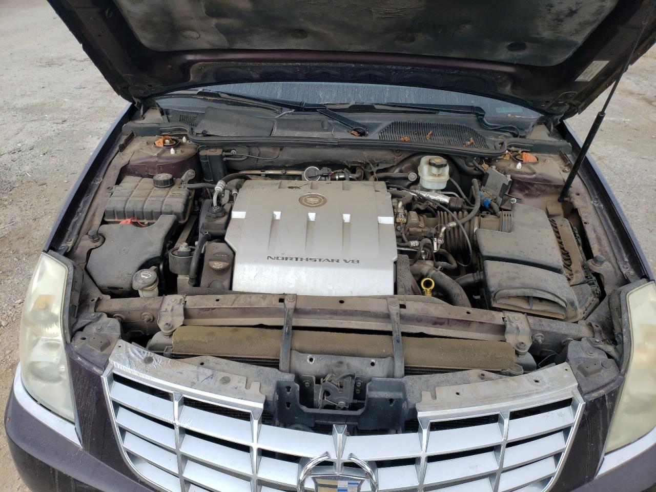 Photo 7 from auction – 2008 CADILLAC DTS with VIN 1G6KD57Y68U125937