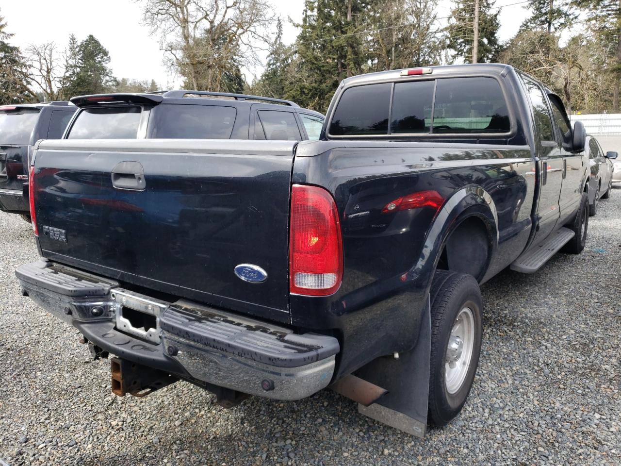 Photo 4 from auction – 2002 FORD F350 SRW S with VIN 1FTSW31F62EB34819
