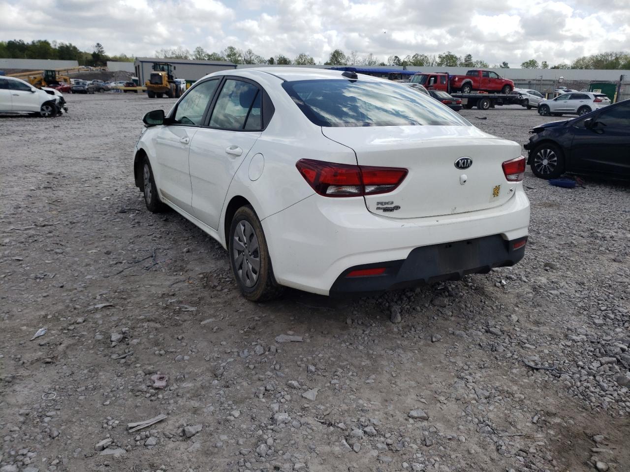 Photo 3 from auction – 2019 KIA RIO S with VIN 3KPA24AB4KE241365