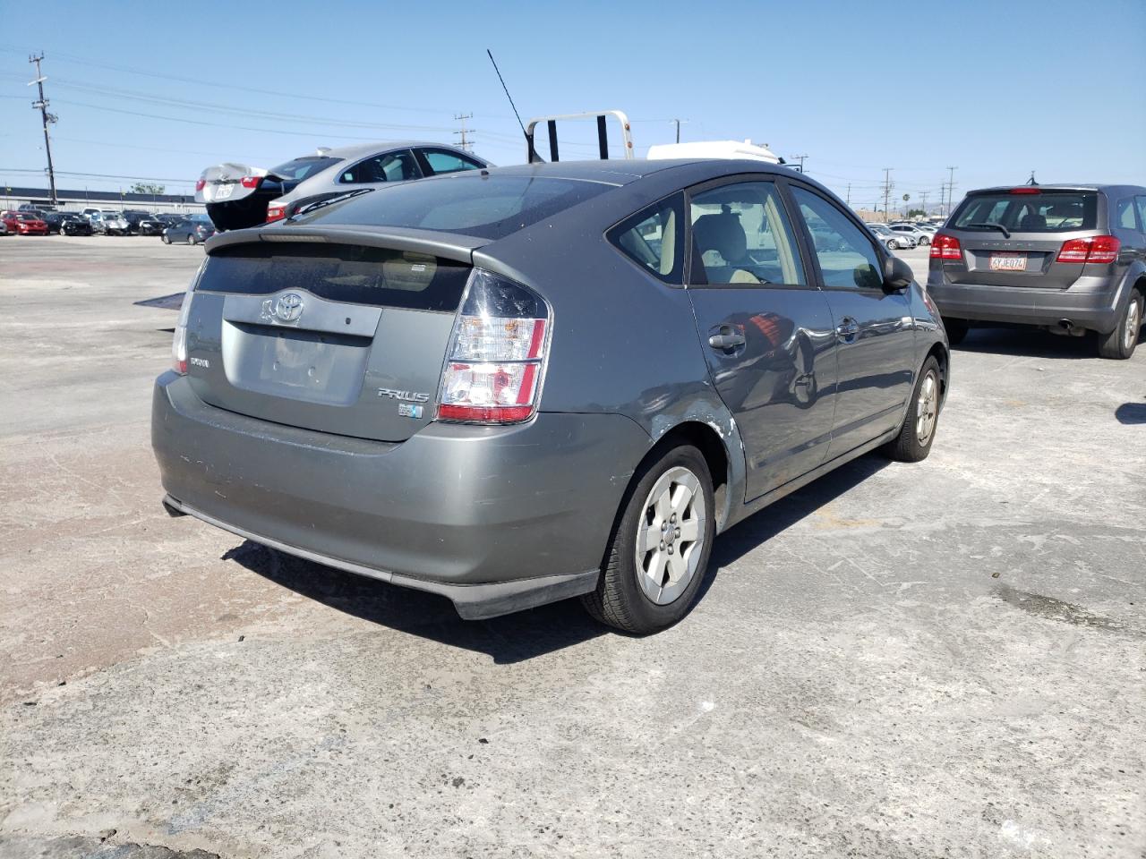 Photo 4 from auction – 2004 TOYOTA PRIUS with VIN JTDKB20U940034543