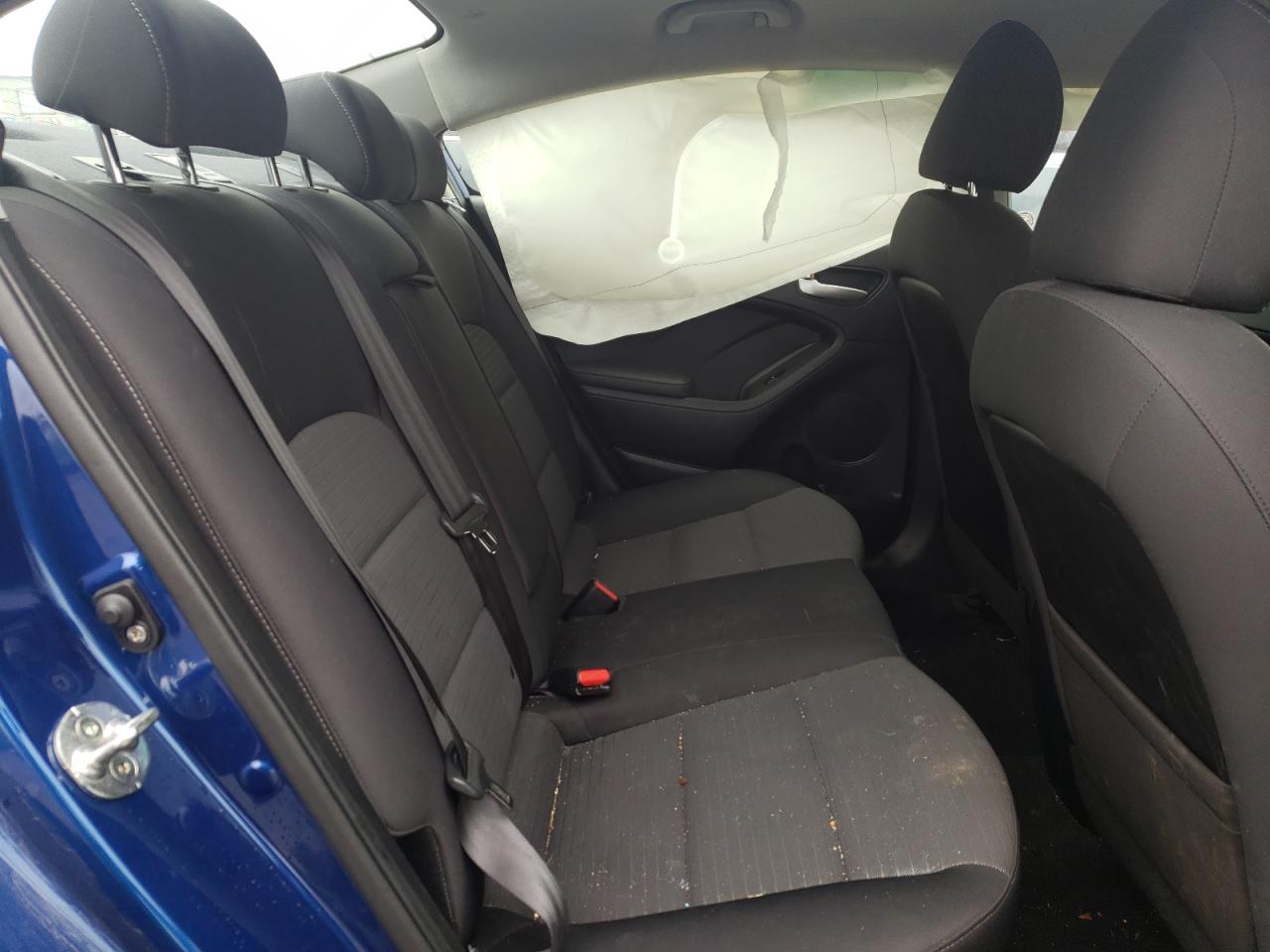 Photo 6 from auction – 2018 KIA FORTE LX with VIN 3KPFL4A73JE191071