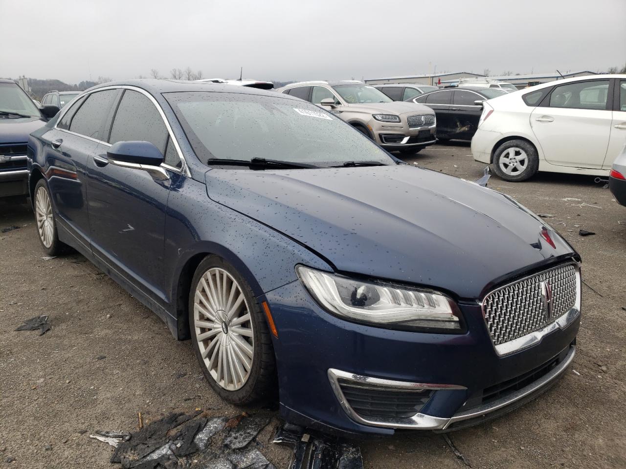 LINCOLN MKZ RESERV 2017 with VIN 3LN6L5E95HR602986 - Photo from auction
