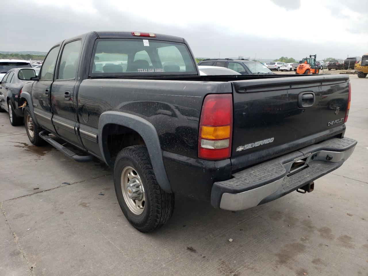 Photo 3 from auction – 2002 CHEVROLET SILVERADO with VIN 1GCGC13UX2F247326
