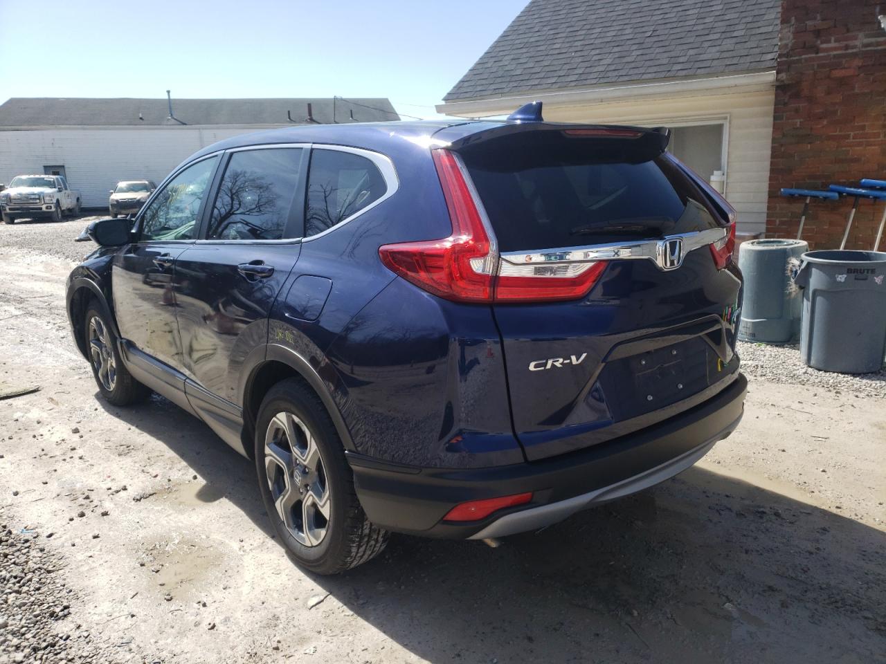 Photo 3 from auction – 2017 HONDA CR-V EX with VIN 2HKRW2H51HH665263