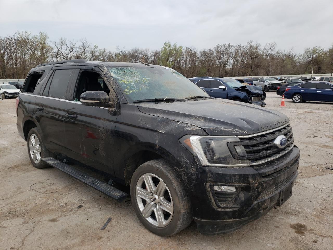 FORD EXPEDITION 2020 with VIN 1FMJU2AT8LEA69308 - Photo from auction