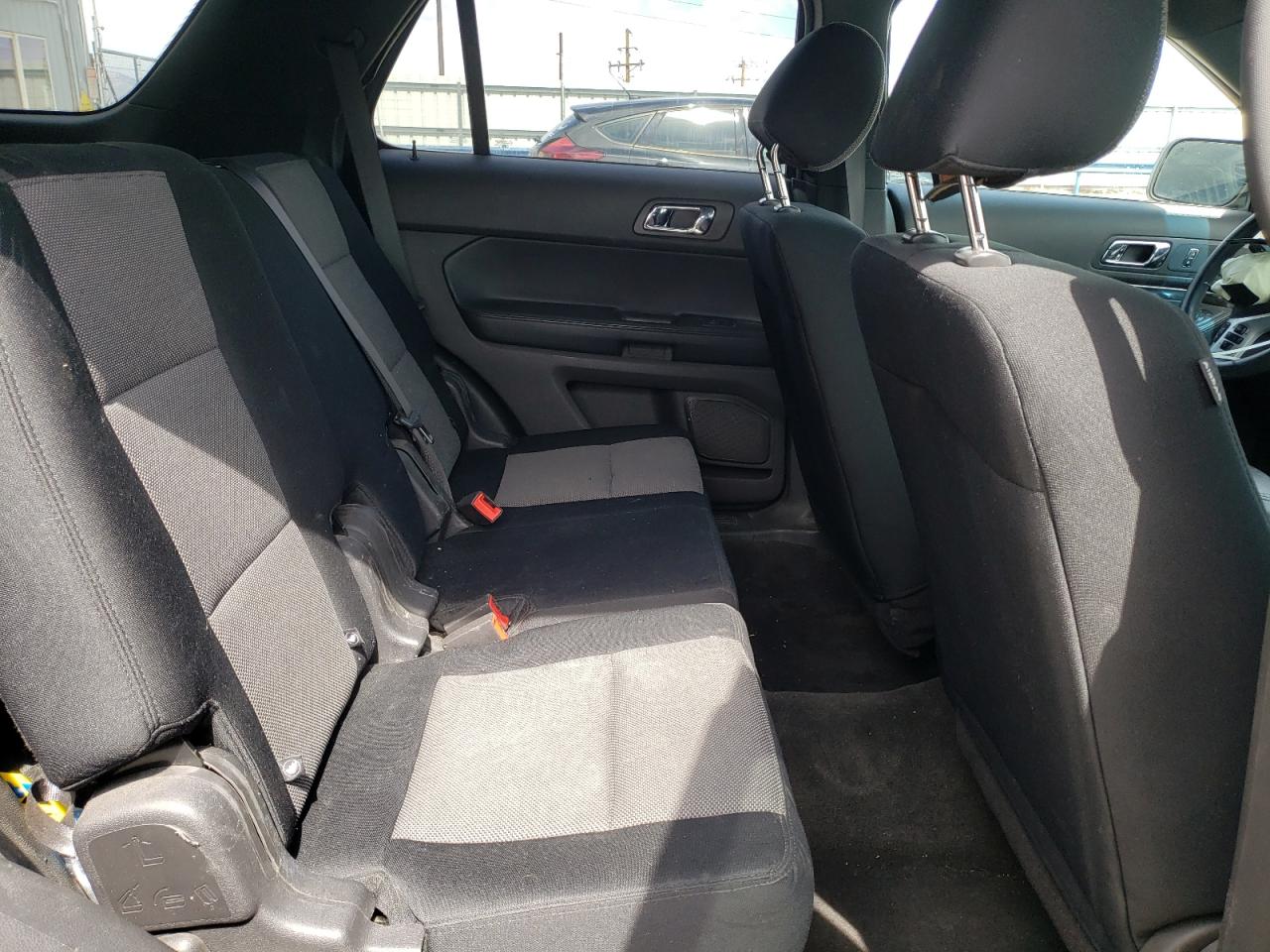 Photo 6 from auction – 2013 FORD EXPLORER P with VIN 1FM5K8AR7DGA22369
