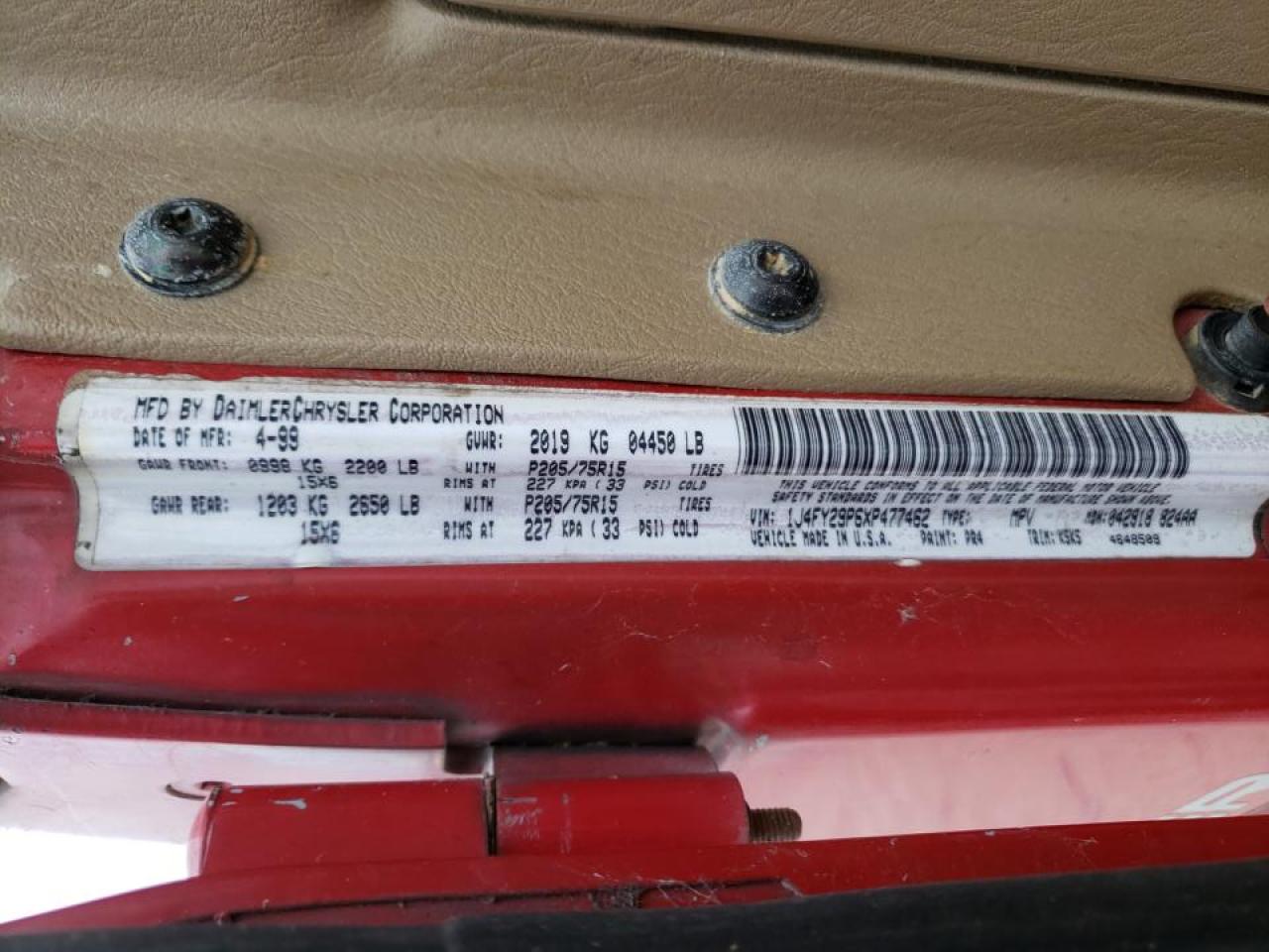 Photo 10 from auction – 1999 JEEP WRANGLER / with VIN 1J4FY29P6XP477462
