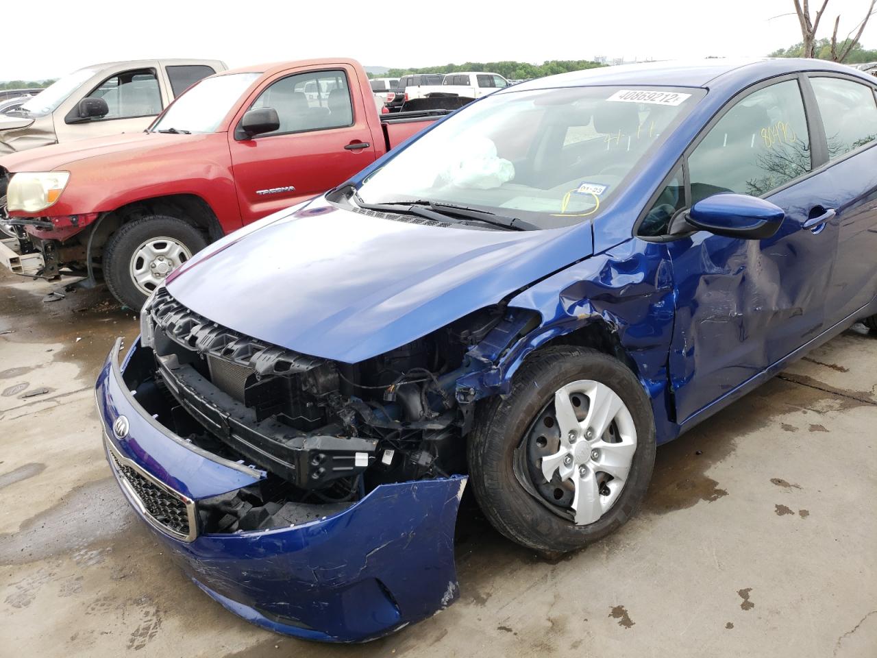 Photo 9 from auction – 2017 KIA FORTE LX with VIN 3KPFK4A77HE027948