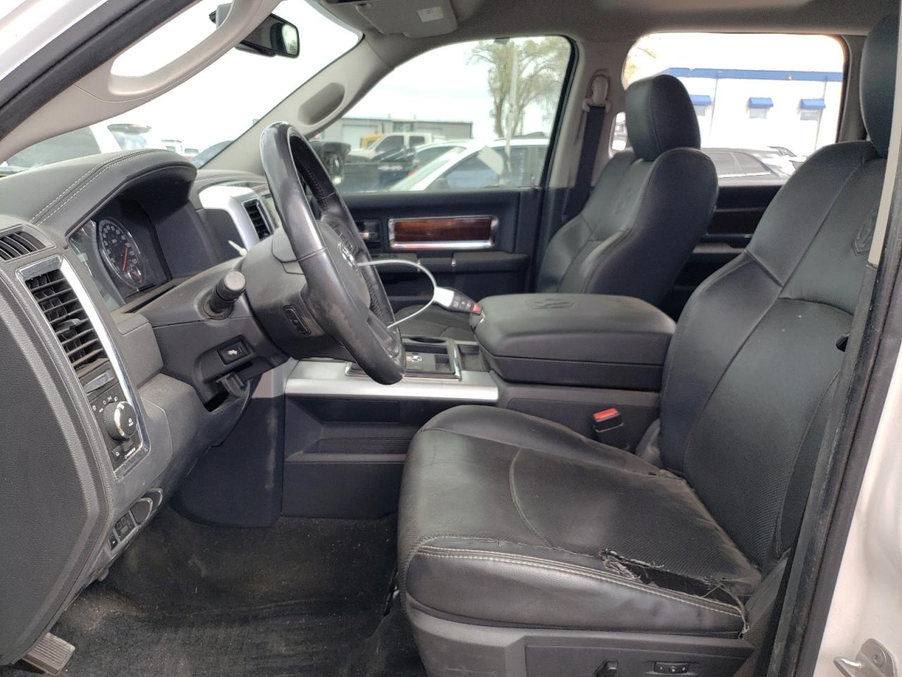 Photo 5 from auction – 2012 DODGE RAM 1500 L with VIN 1C6RD7NT1CS155079