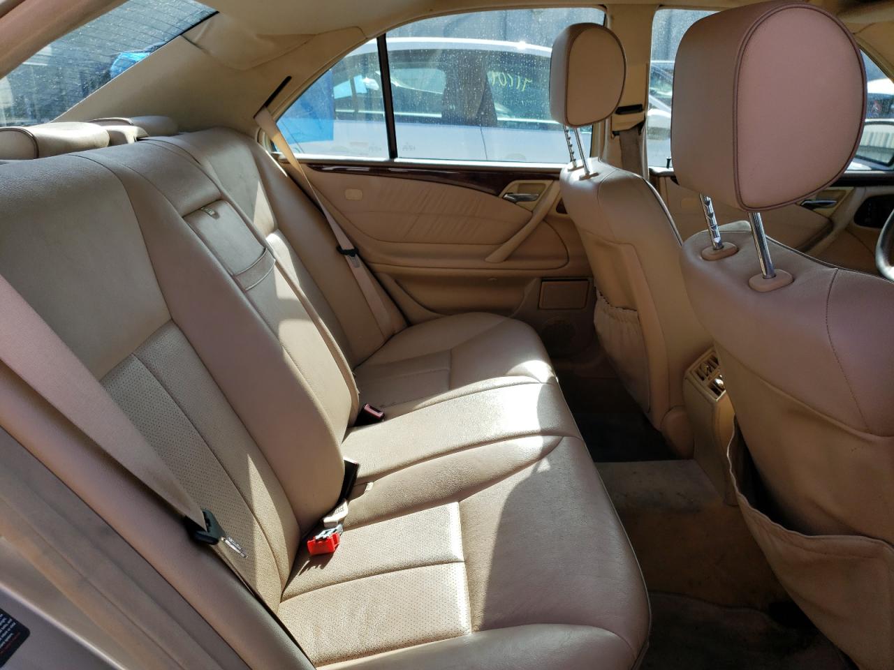 Photo 6 from auction – 2001 MERCEDES-BENZ E 430 with VIN WDBJF70J51B235471