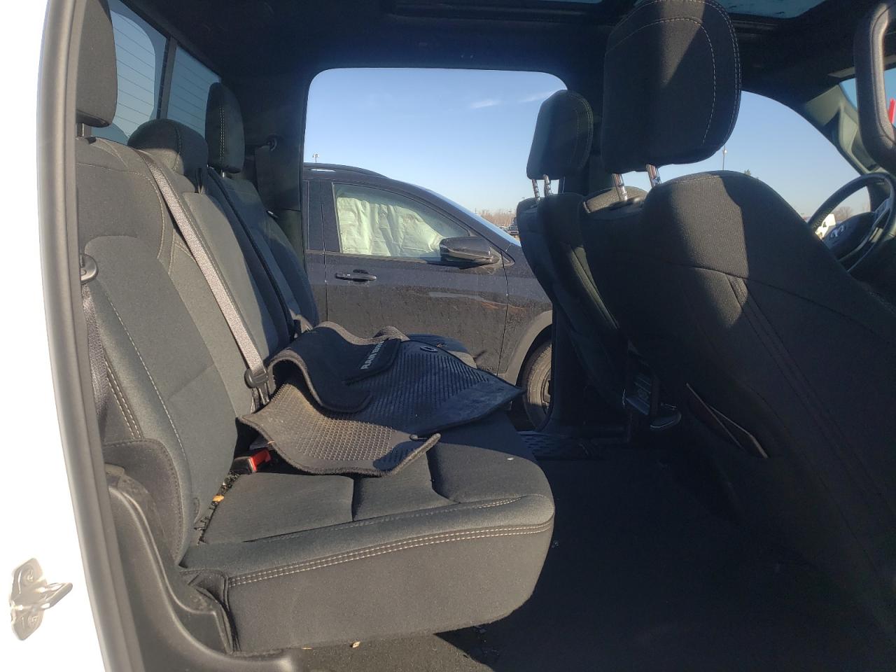 Photo 6 from auction – 2020 RAM 1500 BIG H with VIN 1C6SRFFT4LN383751
