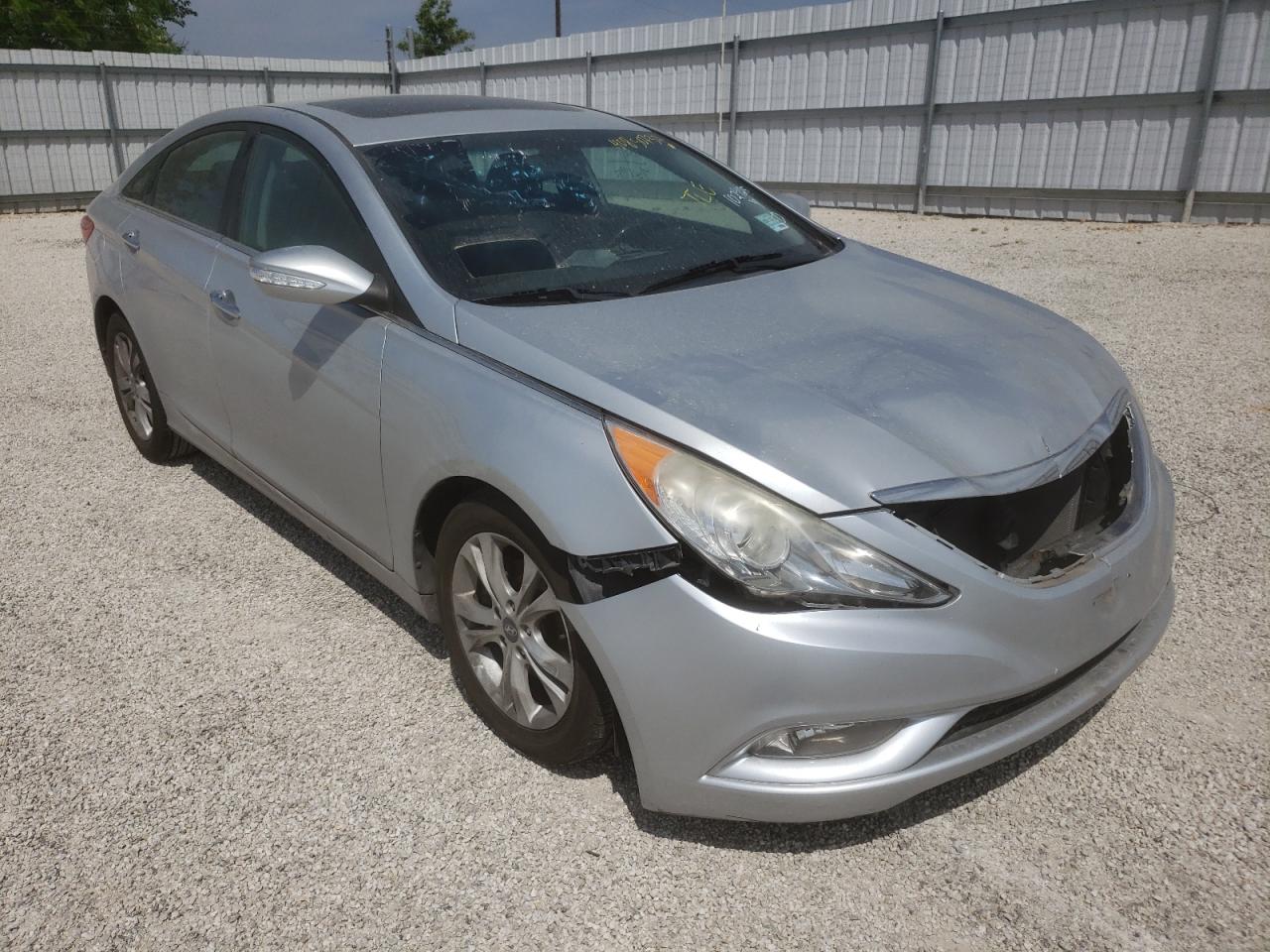 HYUNDAI SONATA SE 2013 with VIN 5NPEC4ACXDH594070 - Photo from auction