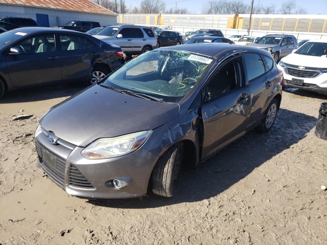 Photo 2 from auction – 2012 FORD FOCUS SE with VIN 1FAHP3K25CL234089