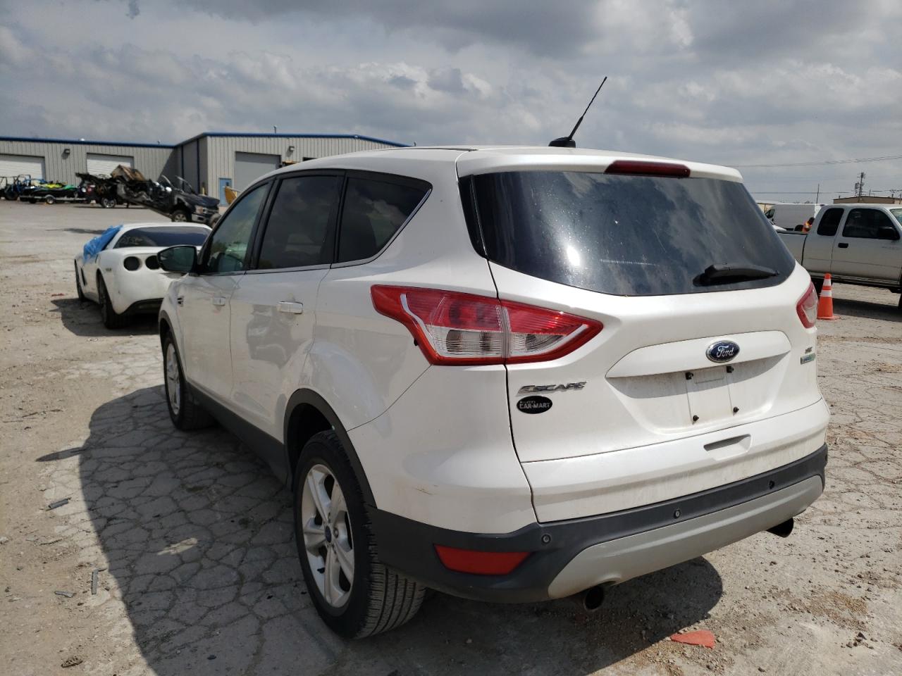 Photo 3 from auction – 2013 FORD ESCAPE SE with VIN 1FMCU0GX8DUB95490