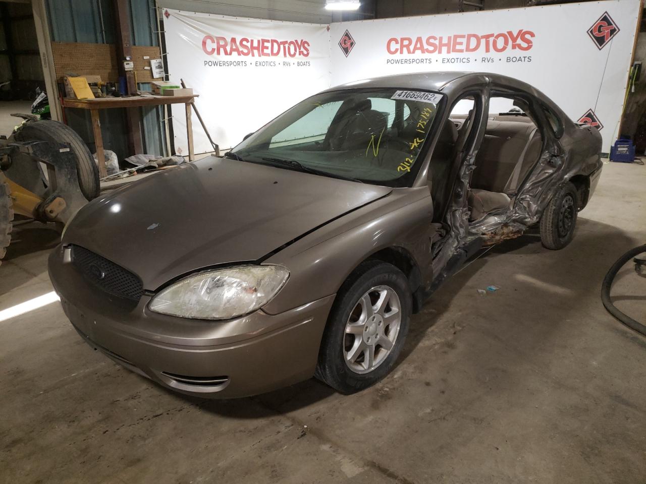 Photo 2 from auction – 2006 FORD TAURUS SEL with VIN 1FAFP56U06A175189