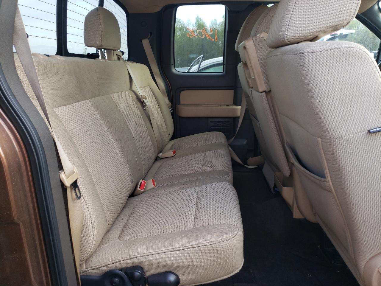 Photo 6 from auction – 2011 FORD F150 SUPER with VIN 1FTFX1EF4BFB90359