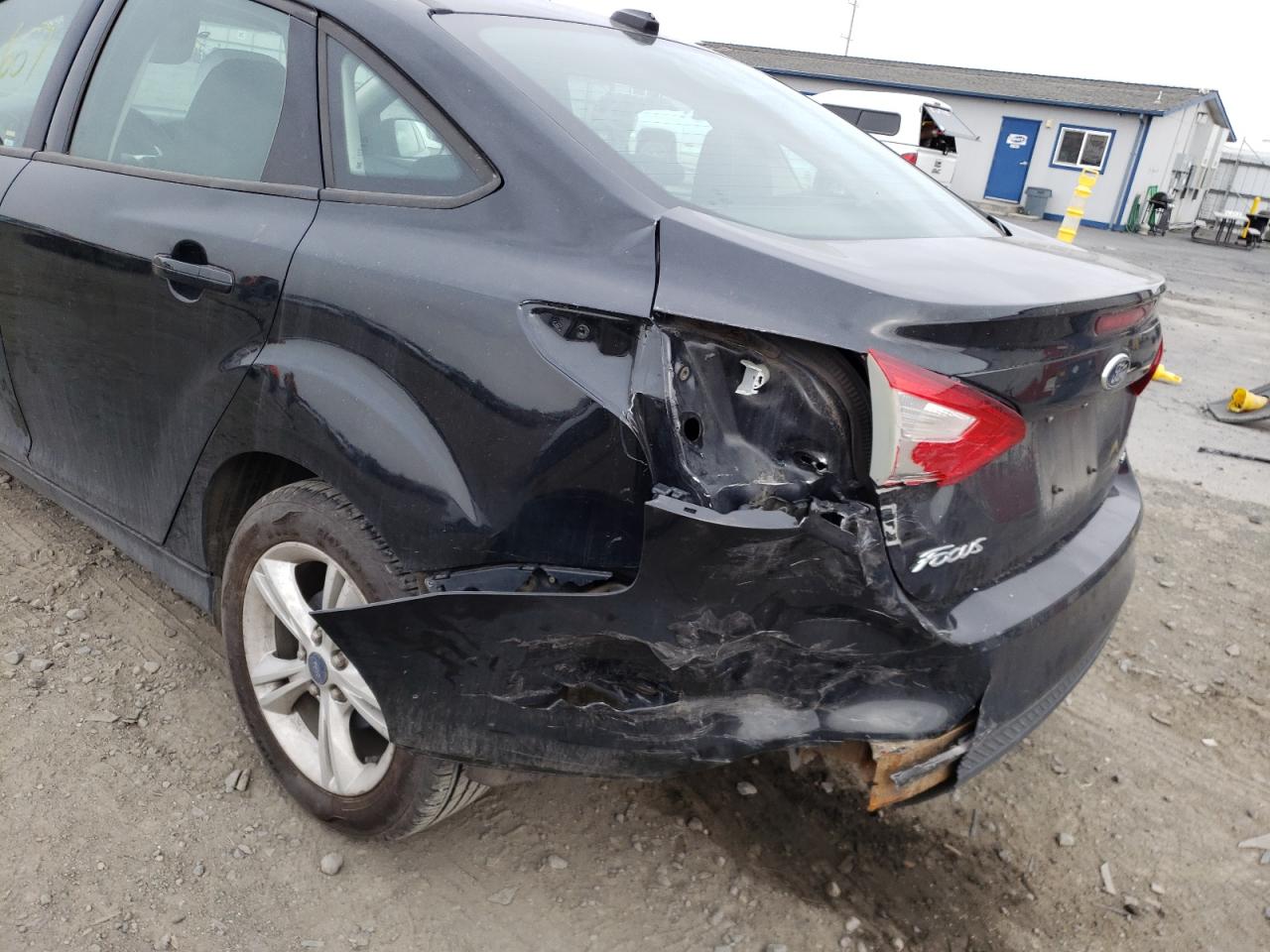 Photo 9 from auction – 2013 FORD FOCUS SE with VIN 1FADP3F27DL152777