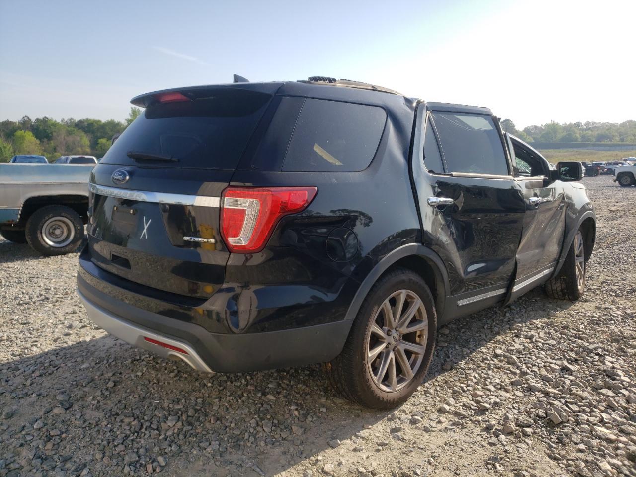 Photo 4 from auction – 2016 FORD EXPLORER L with VIN 1FM5K7F86GGB15740