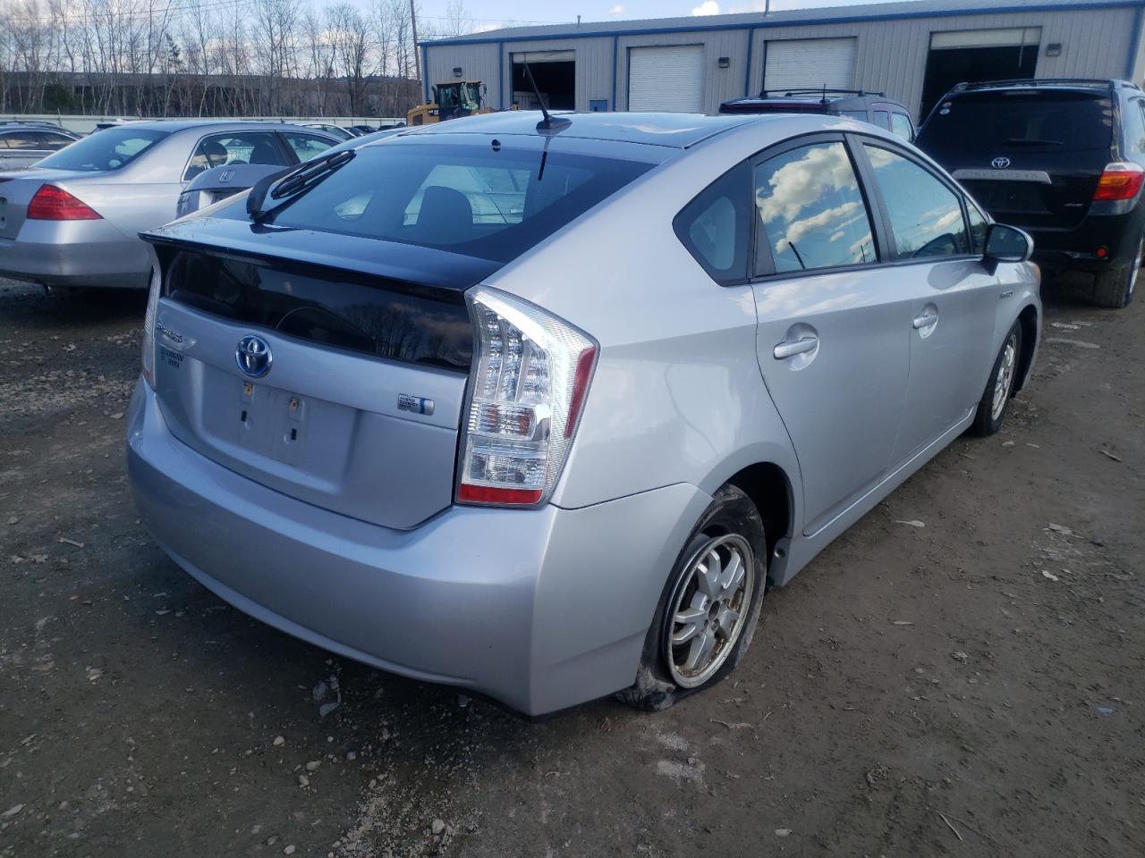 Photo 4 from auction – 2011 TOYOTA PRIUS with VIN JTDKN3DU2B0264218