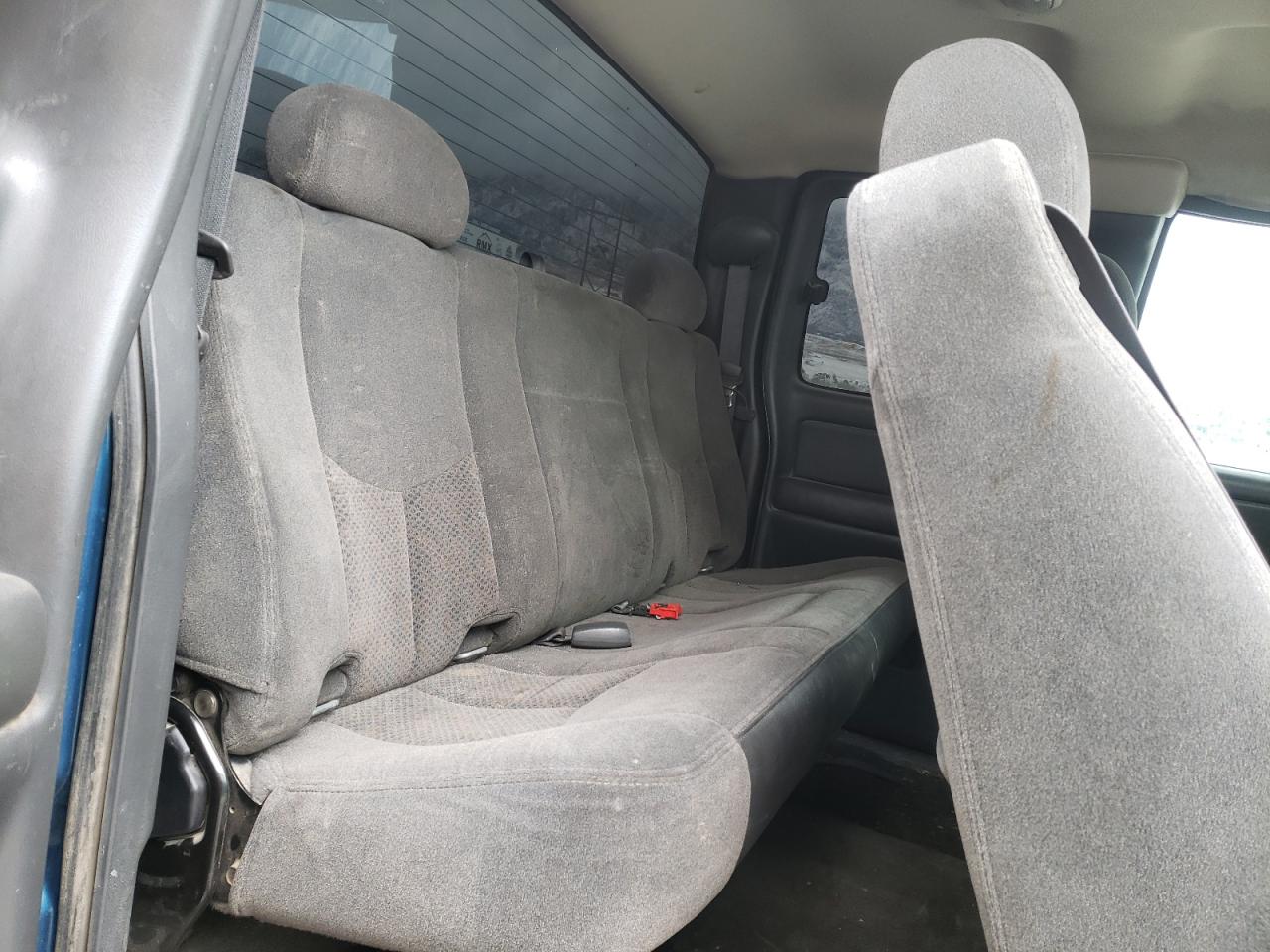 Photo 6 from auction – 2005 CHEVROLET SILVERADO with VIN 1GCEK19B45Z145409