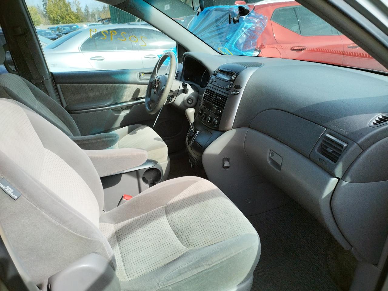 Photo 5 from auction – 2008 TOYOTA SIENNA CE with VIN 5TDZK23CX8S199005
