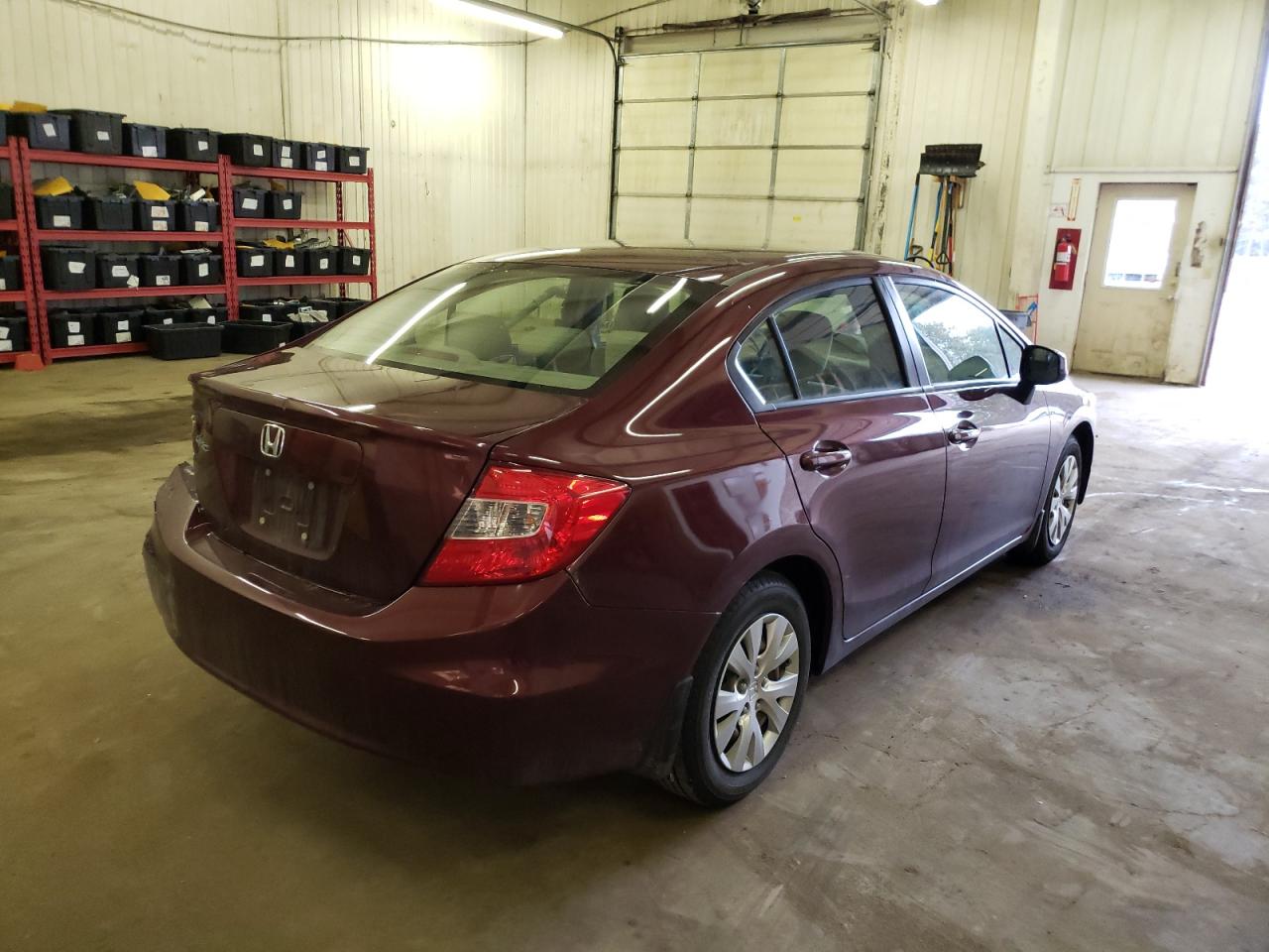 Photo 4 from auction – 2012 HONDA CIVIC LX with VIN 19XFB2F56CE105589