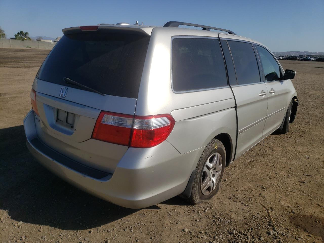 Photo 4 from auction – 2007 HONDA ODYSSEY EX with VIN 5FNRL387X7B069503