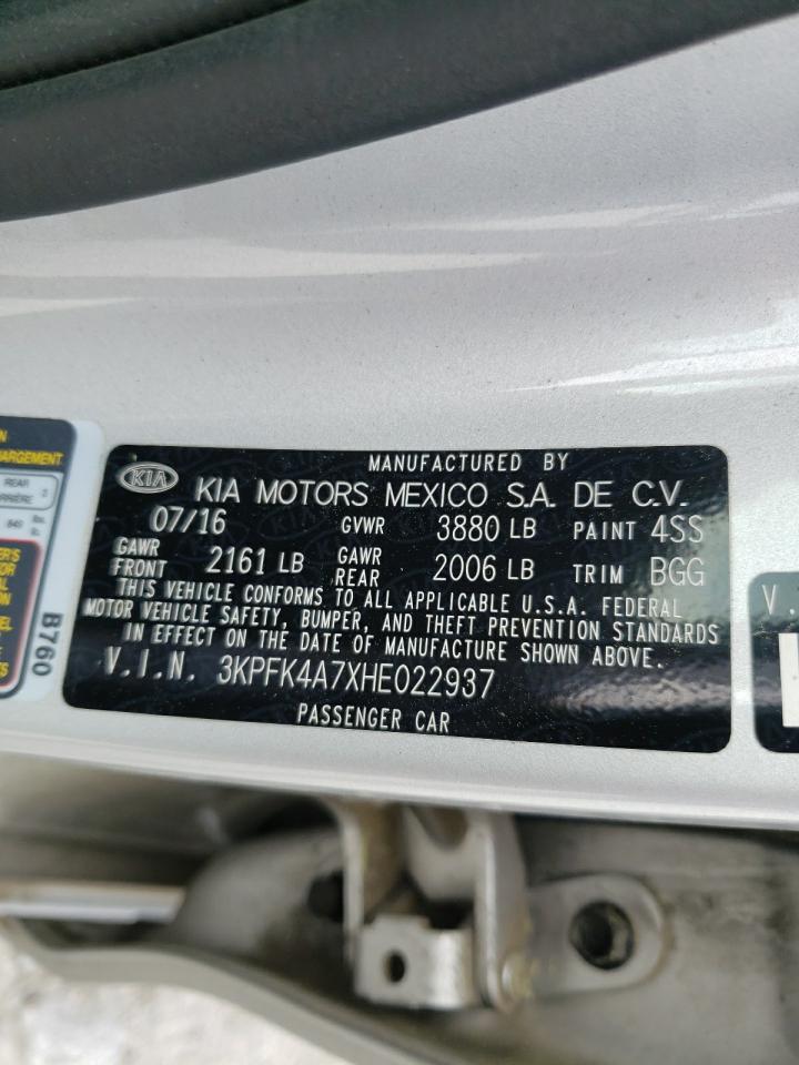 Photo 10 from auction – 2017 KIA FORTE LX with VIN 3KPFK4A7XHE022937