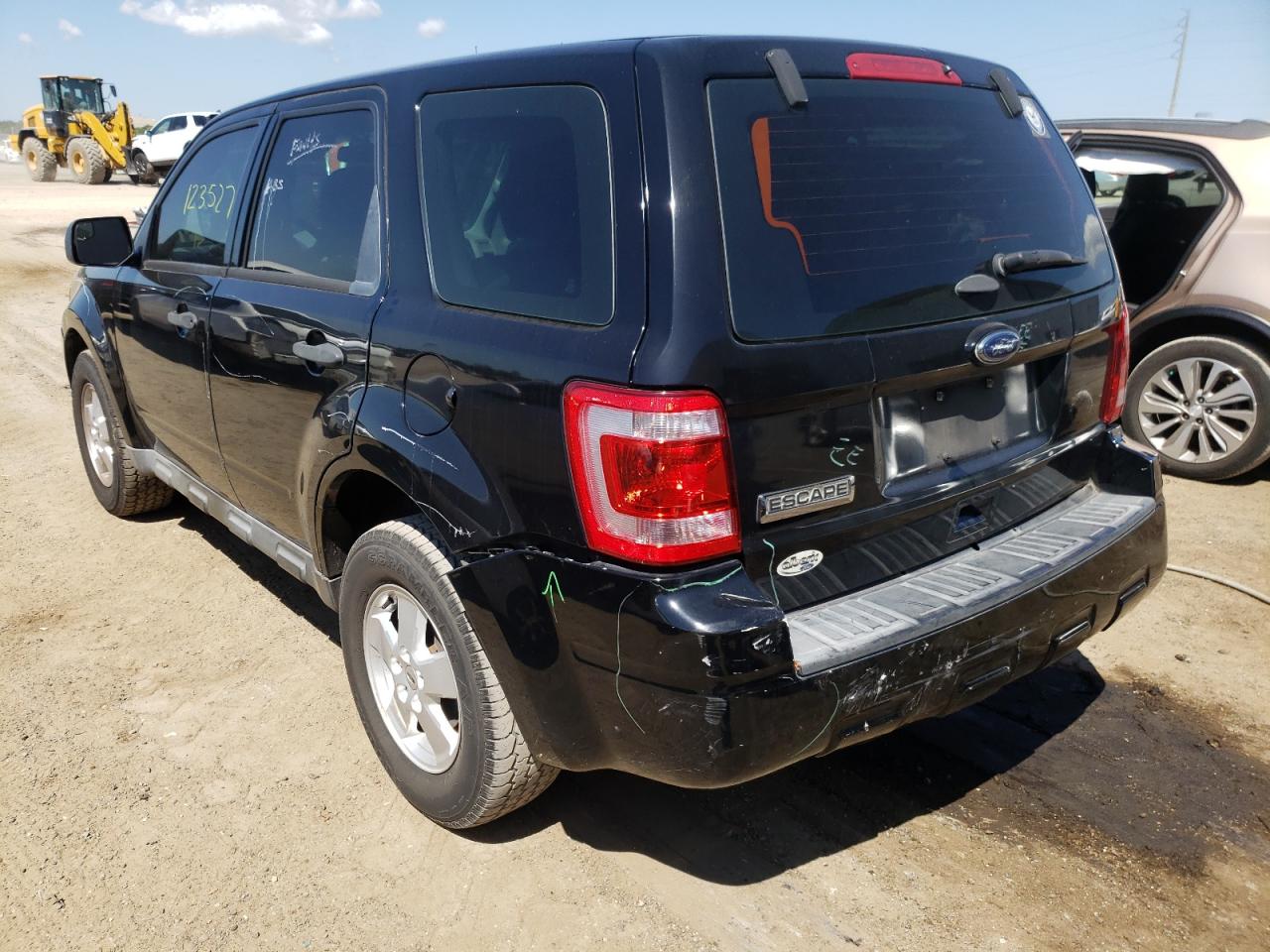 Photo 3 from auction – 2012 FORD ESCAPE XLS with VIN 1FMCU0C79CKB37288