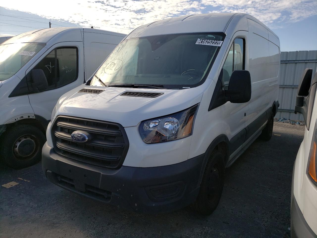 Photo 2 from auction – 2020 FORD TRANSIT T- with VIN 1FTBR1C80LKA04581
