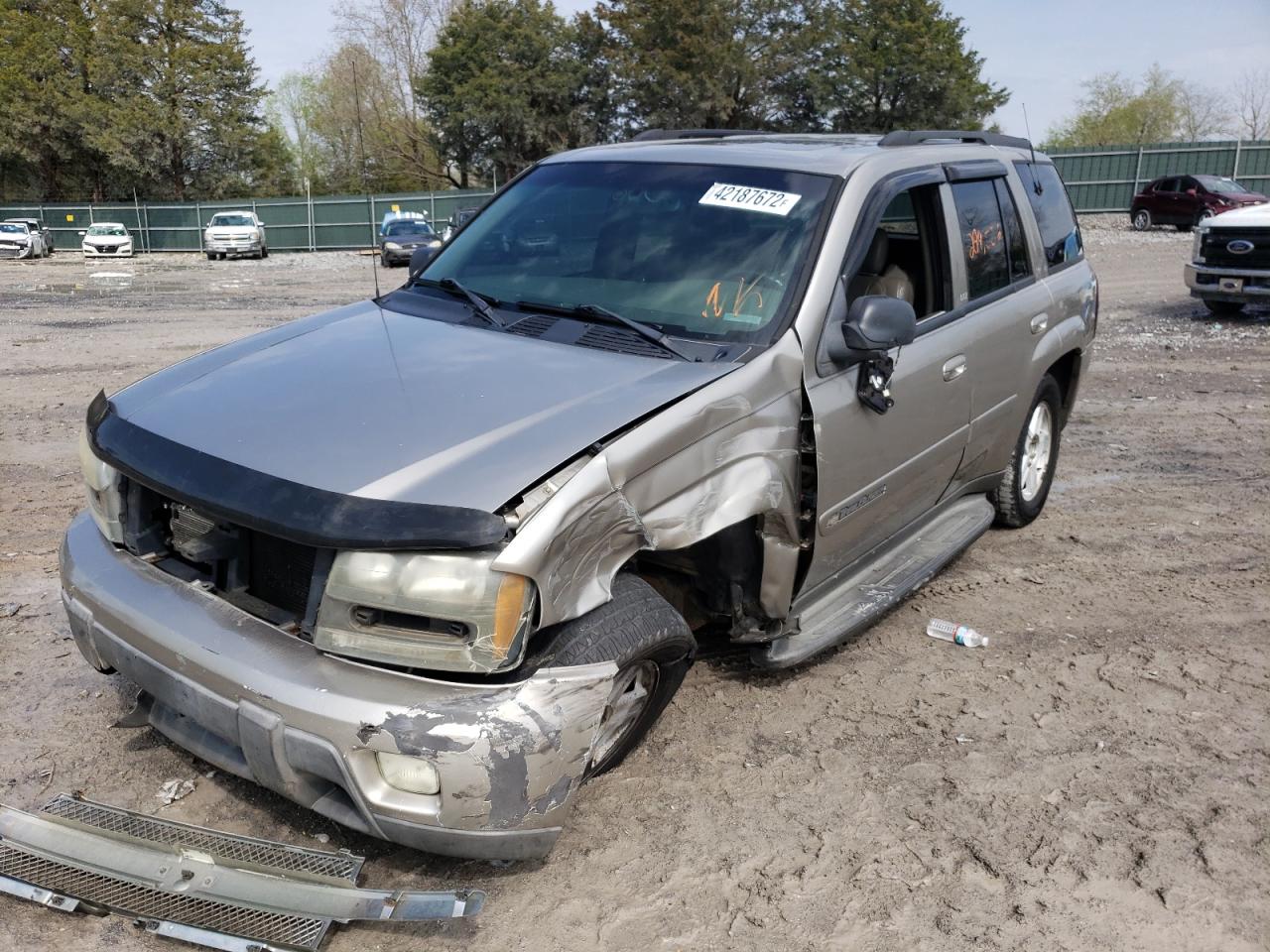 Photo 9 from auction – 2002 CHEVROLET TRAILBLAZE with VIN 1GNDS13S222305075