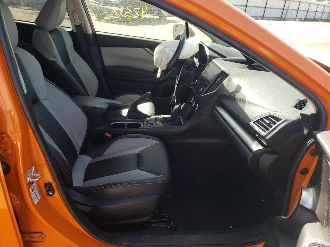 Photo 5 from auction – 2018 SUBARU CROSSTREK with VIN JF2GTALCXJ8238315