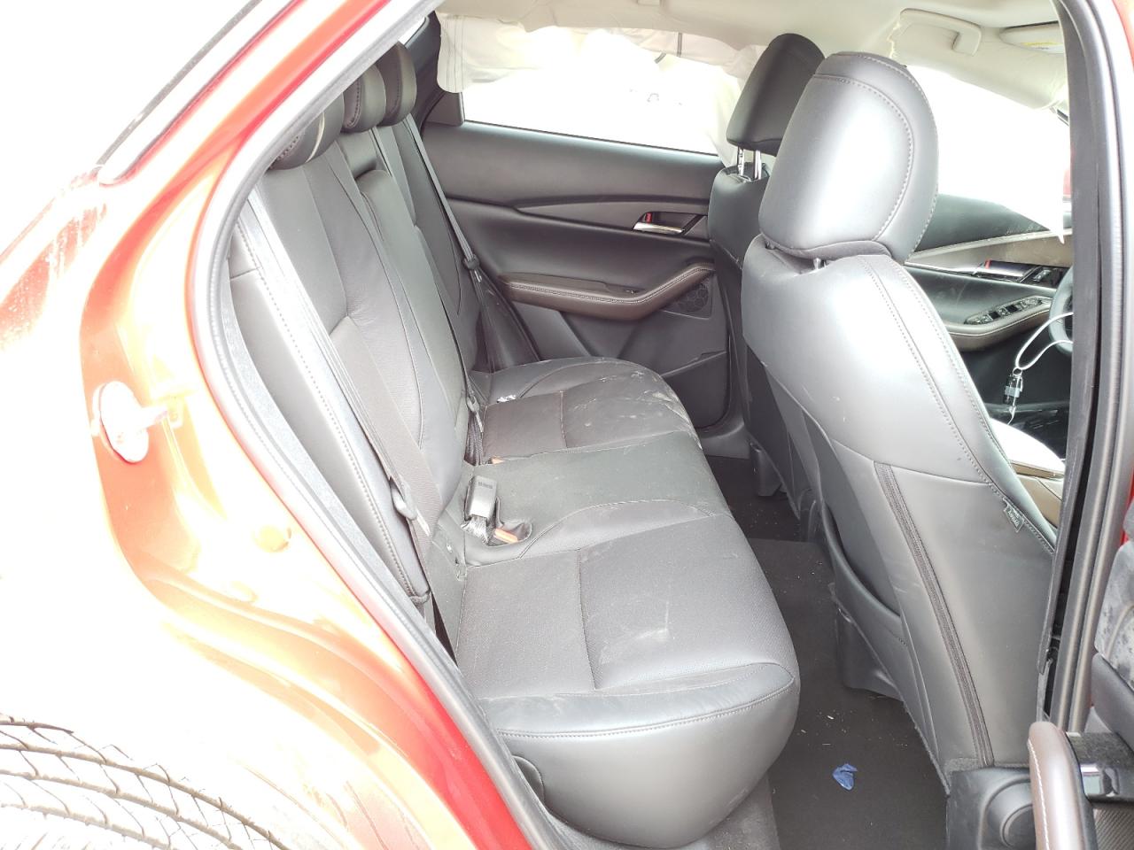 Photo 6 from auction – 2022 MAZDA CX-30 PREM with VIN 3MVDMBDL7NM402221