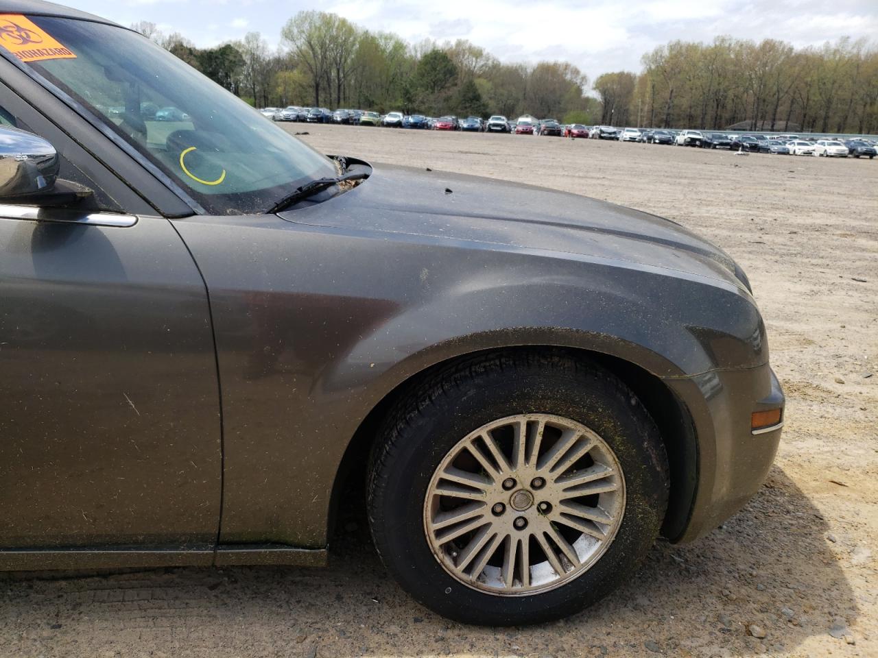 Photo 9 from auction – 2010 CHRYSLER 300 TOURIN with VIN 2C3CA4CD9AH140064