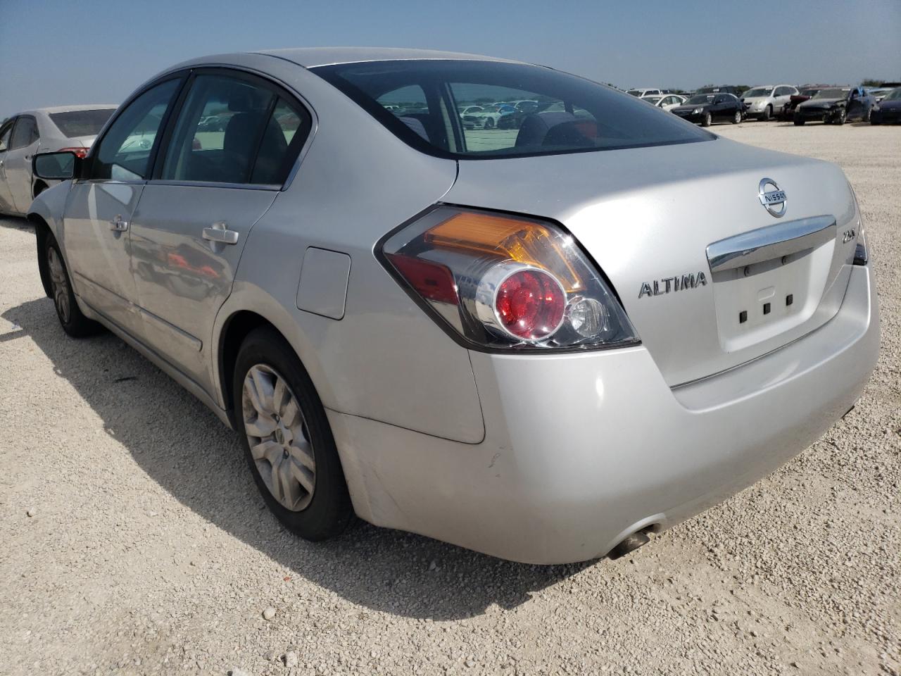 Foto 3 de la subasta – 2011 NISSAN ALTIMA BAS con VIN 1N4AL2AP0BC153844