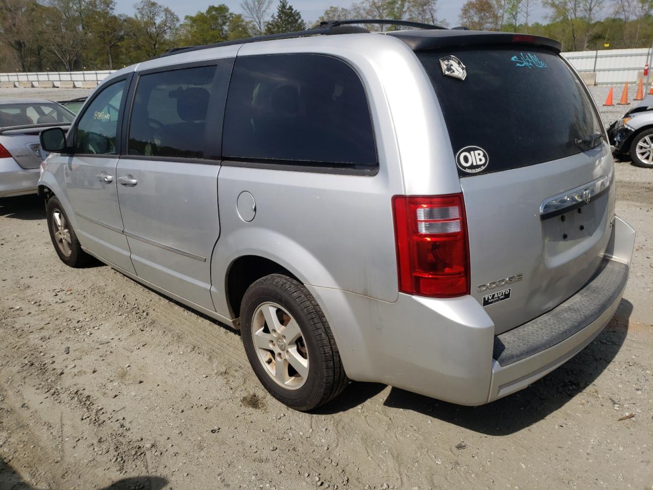 Photo 3 from auction – 2010 DODGE GRAND CARA with VIN 2D4RN5D12AR484580
