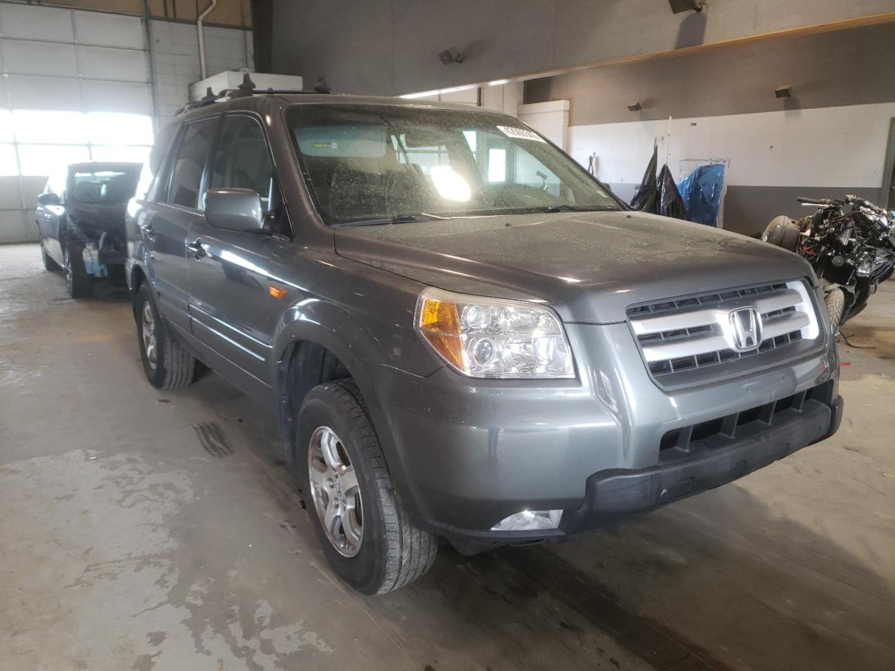 HONDA PILOT EXL 2008 with VIN 5FNYF28538B011522 - Photo from auction